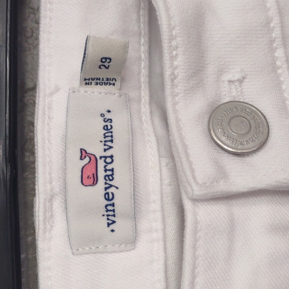VINEYARD VINES JEANS. - Picture 4 of 17